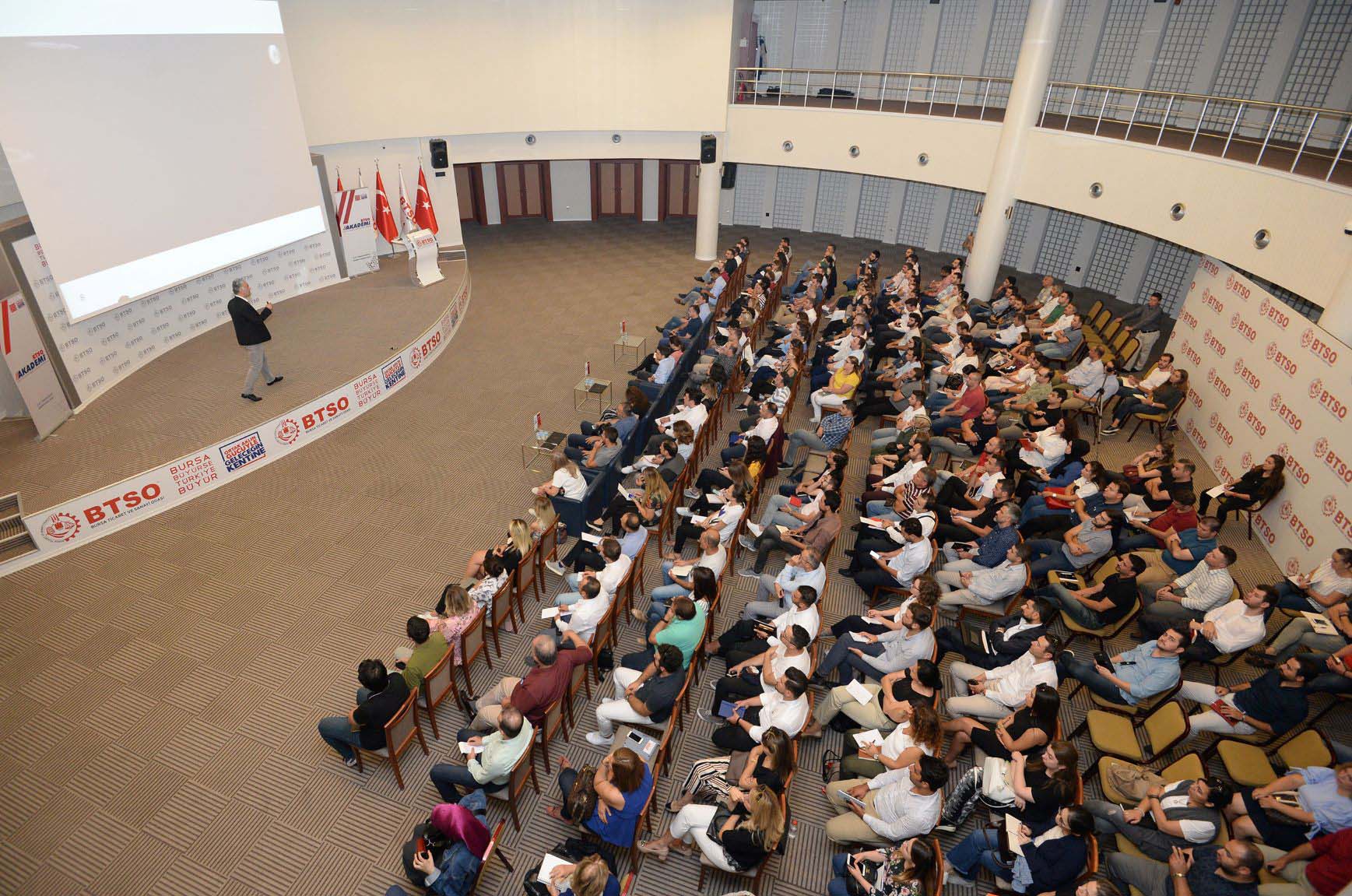 BTSO Akademi’de ‘Satış ve Müşteri Yönetimi Eğitimi’